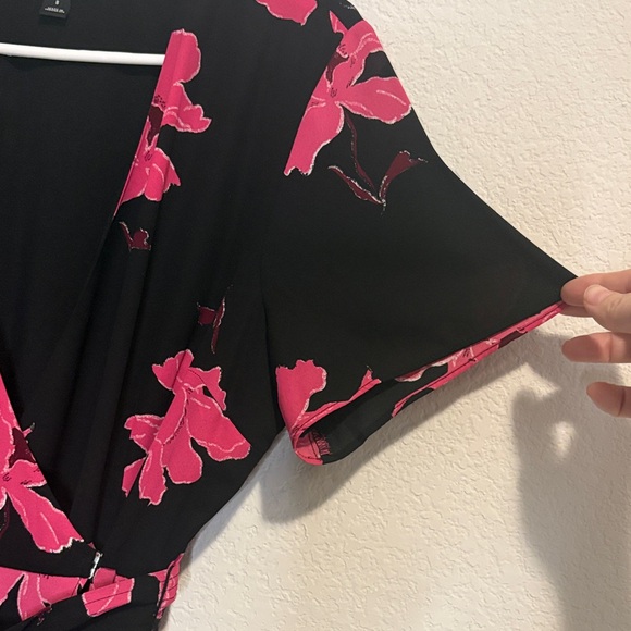 Alfani Black belted wrap Dress with Pink Floral Design 8 - Picture 4 of 7